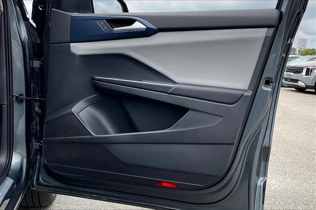 2022 Volkswagen Taos 1.5T SE - Photo 11