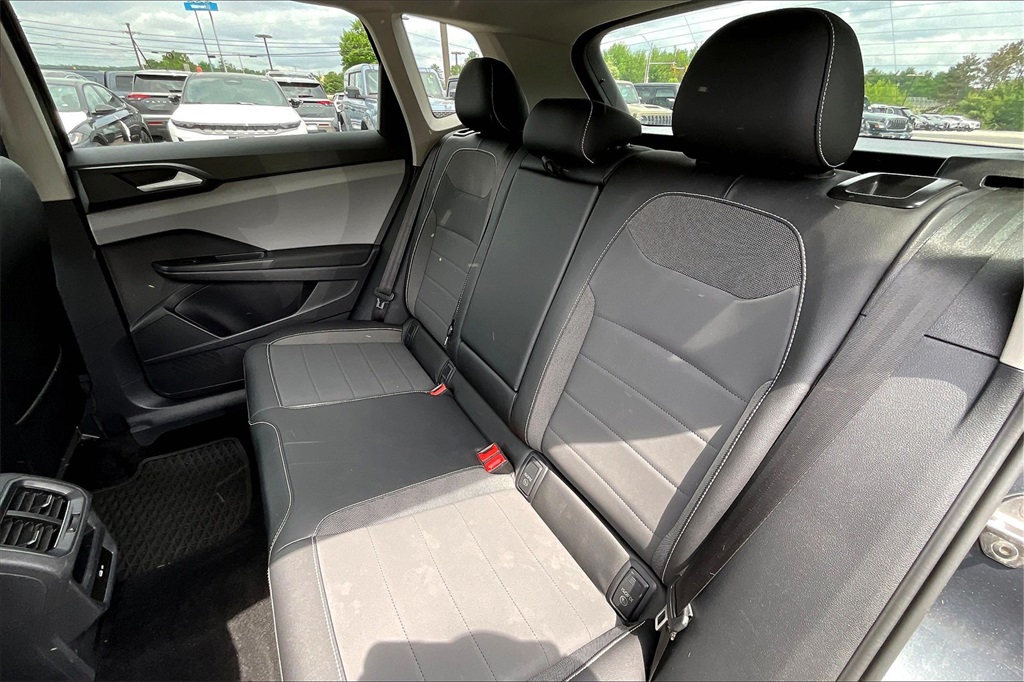 2022 Volkswagen Taos 1.5T SE - Photo 14