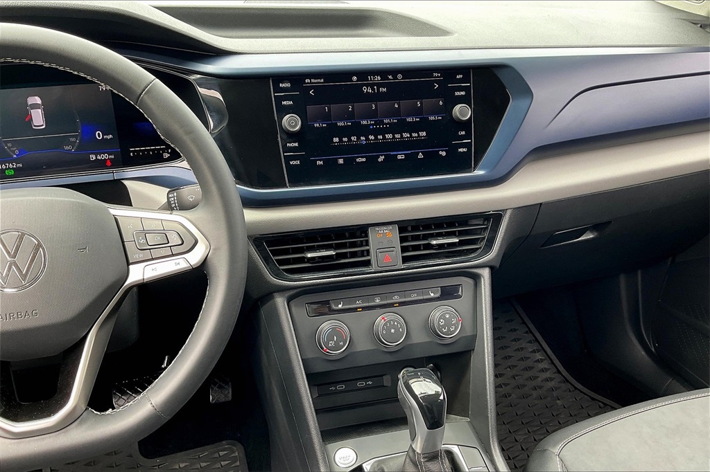 2022 Volkswagen Taos 1.5T SE - Photo 17