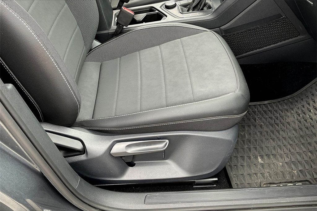 2022 Volkswagen Taos 1.5T SE - Photo 35