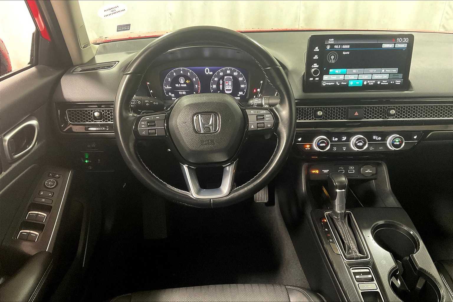 2022 Honda Civic Touring - Photo 17
