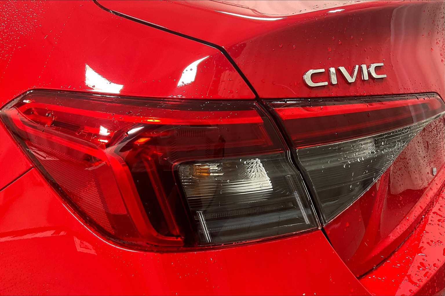 2022 Honda Civic Touring - Photo 34