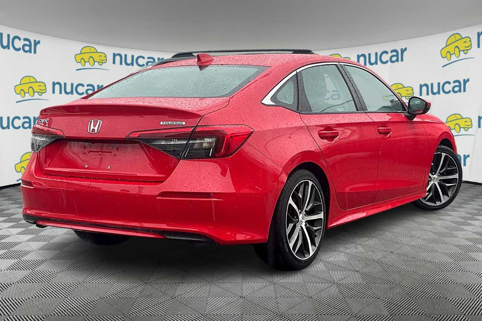 2022 Honda Civic Touring - Photo 6