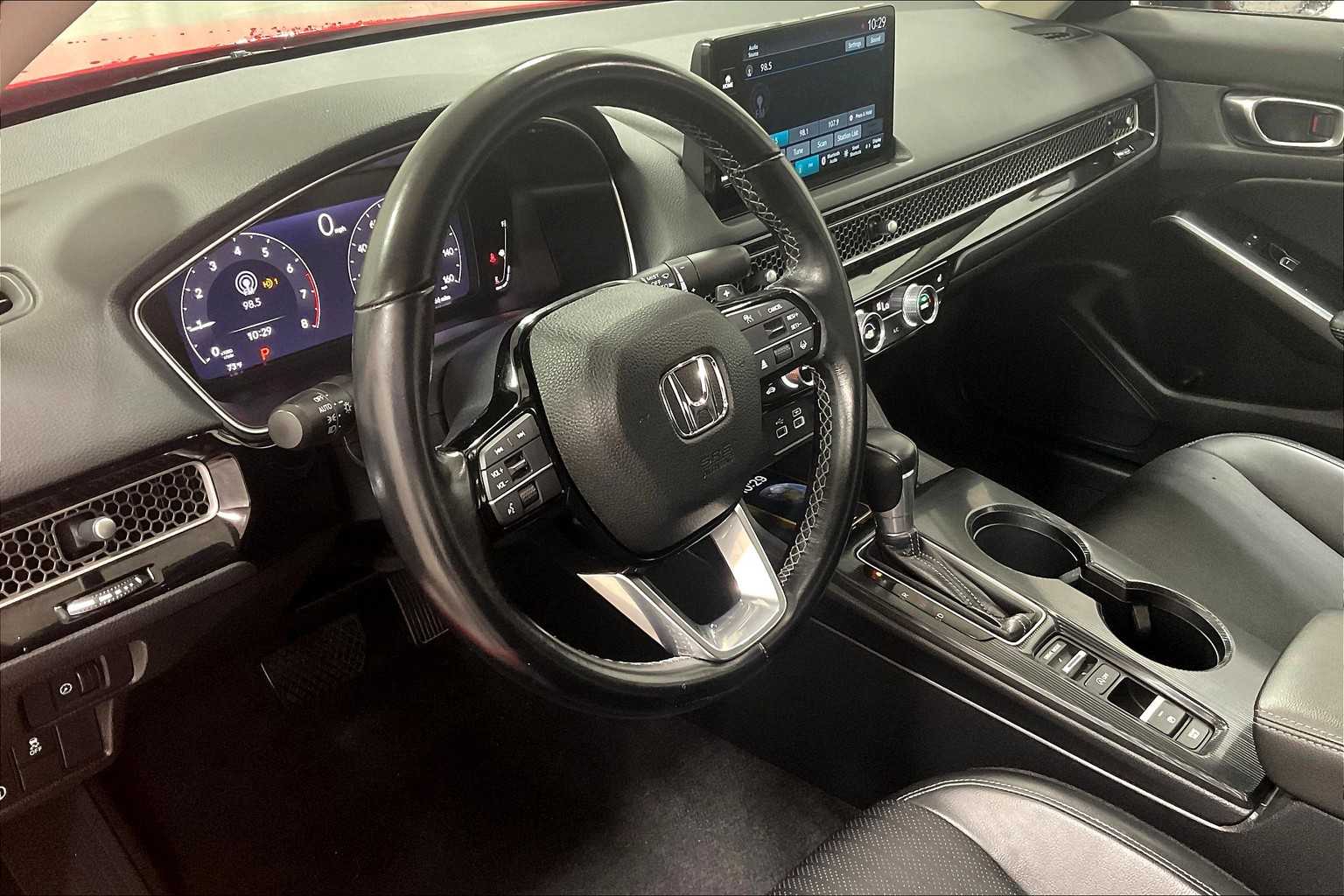 2022 Honda Civic Touring - Photo 8