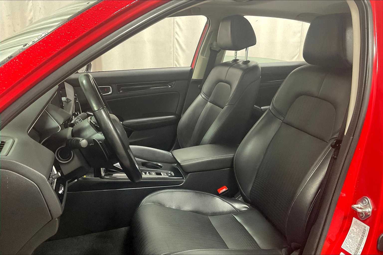 2022 Honda Civic Touring - Photo 10