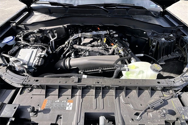 2025 Ford Explorer Active - Photo 12