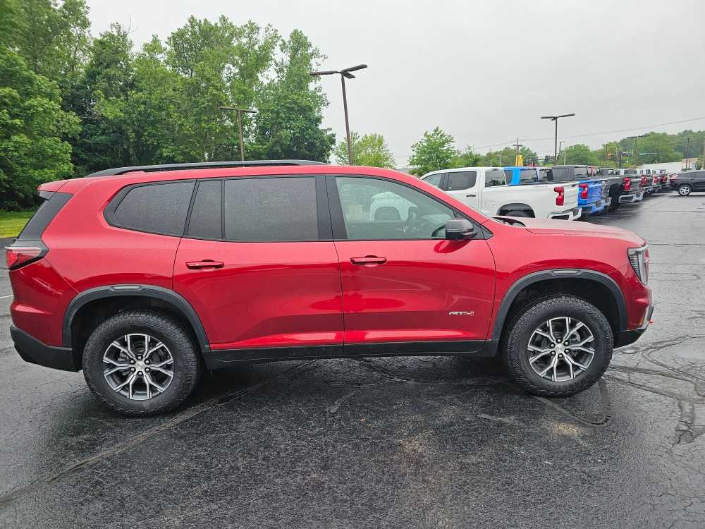 2024 GMC Acadia AWD AT4 - Photo 3