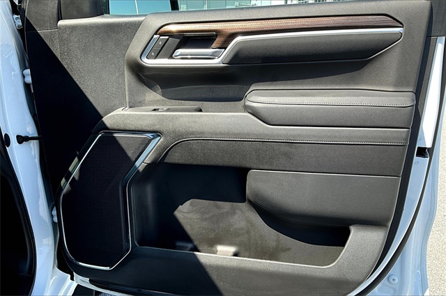 2023 Chevrolet Silverado 1500 RST - Photo 12