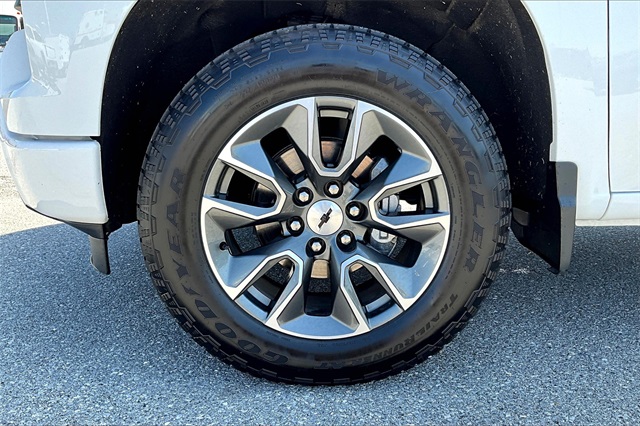 2023 Chevrolet Silverado 1500 RST - Photo 7