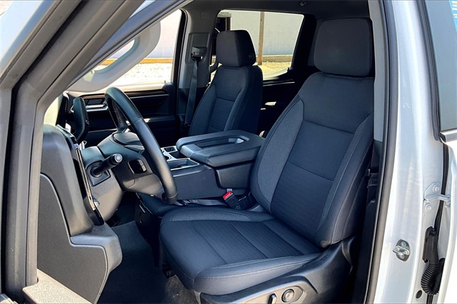 2023 Chevrolet Silverado 1500 RST - Photo 10