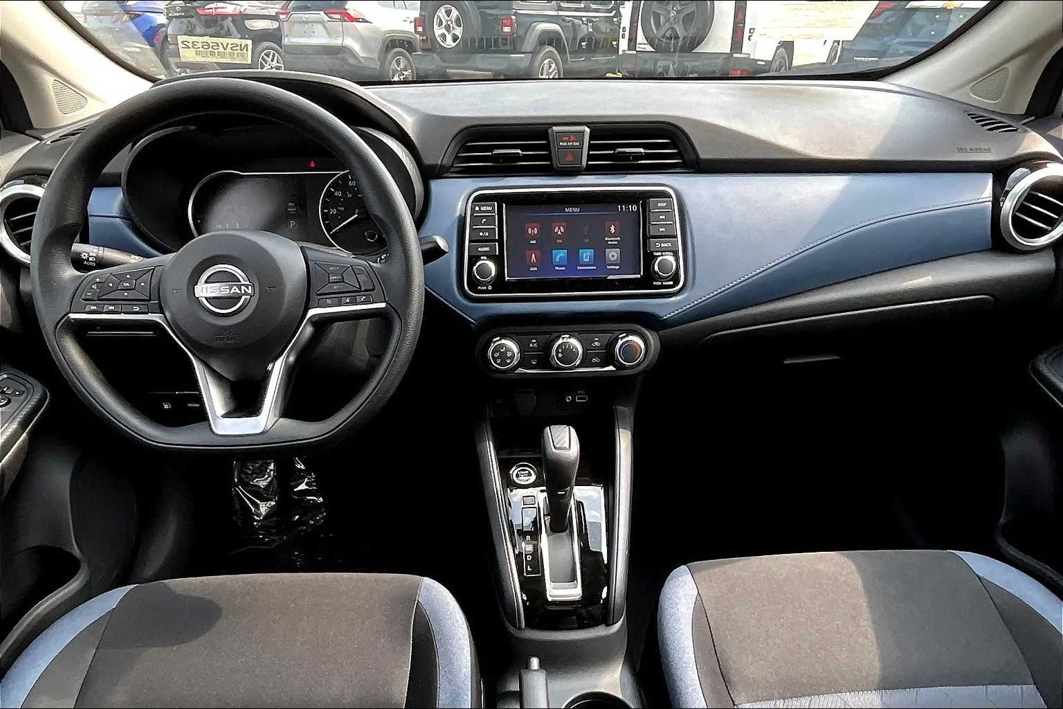2025 Nissan Versa SV - Photo 12