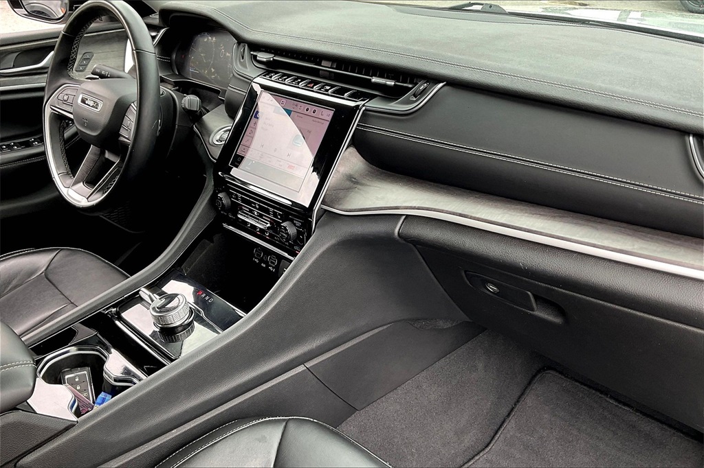 2022 Jeep Grand Cherokee L Limited - Photo 13