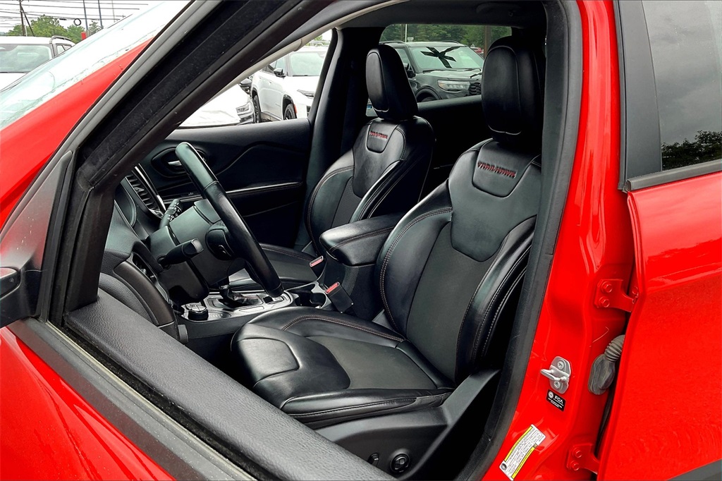 2021 Jeep Cherokee Trailhawk - Photo 9
