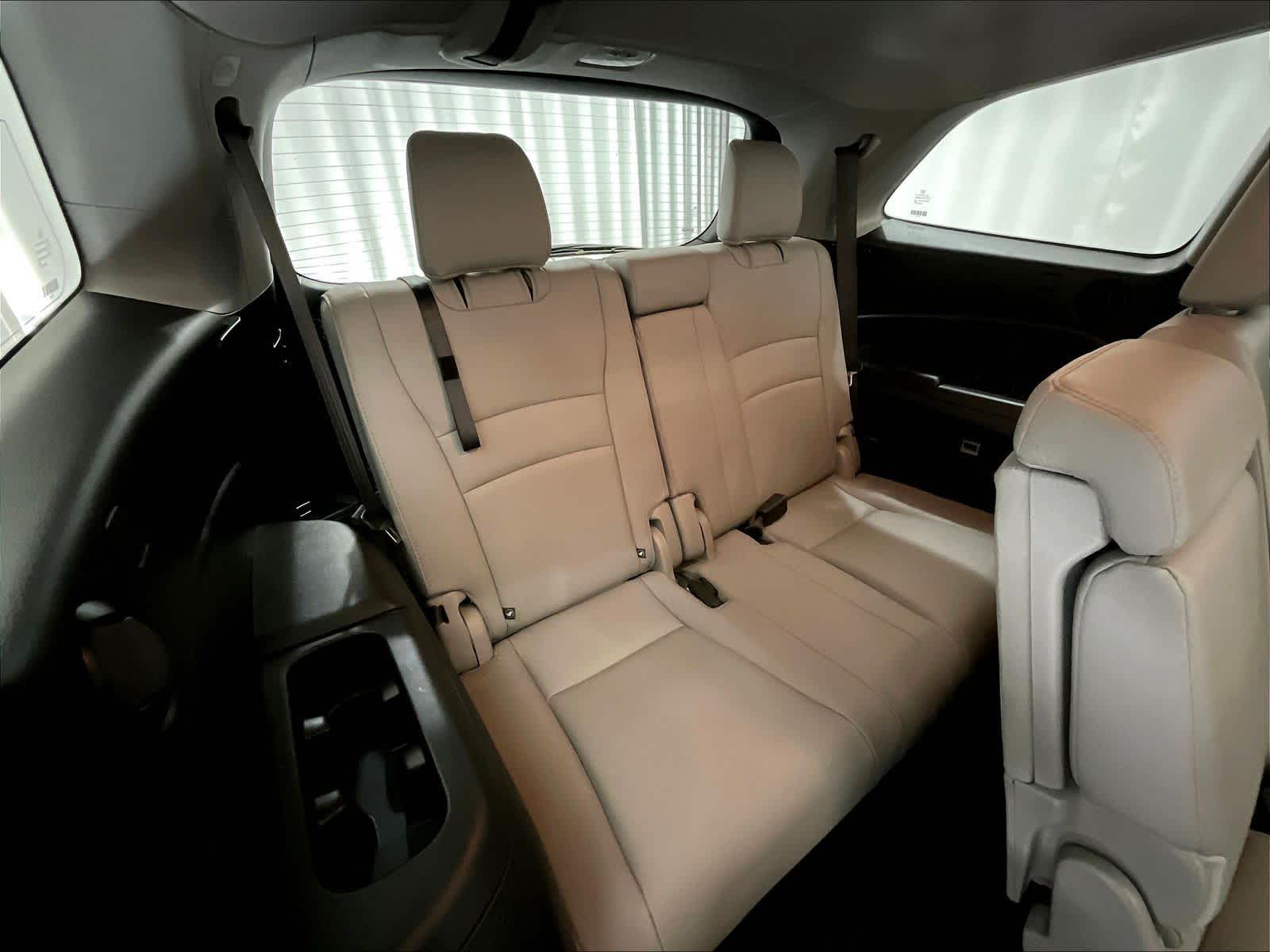 2017 Honda Pilot EX-L - Photo 17