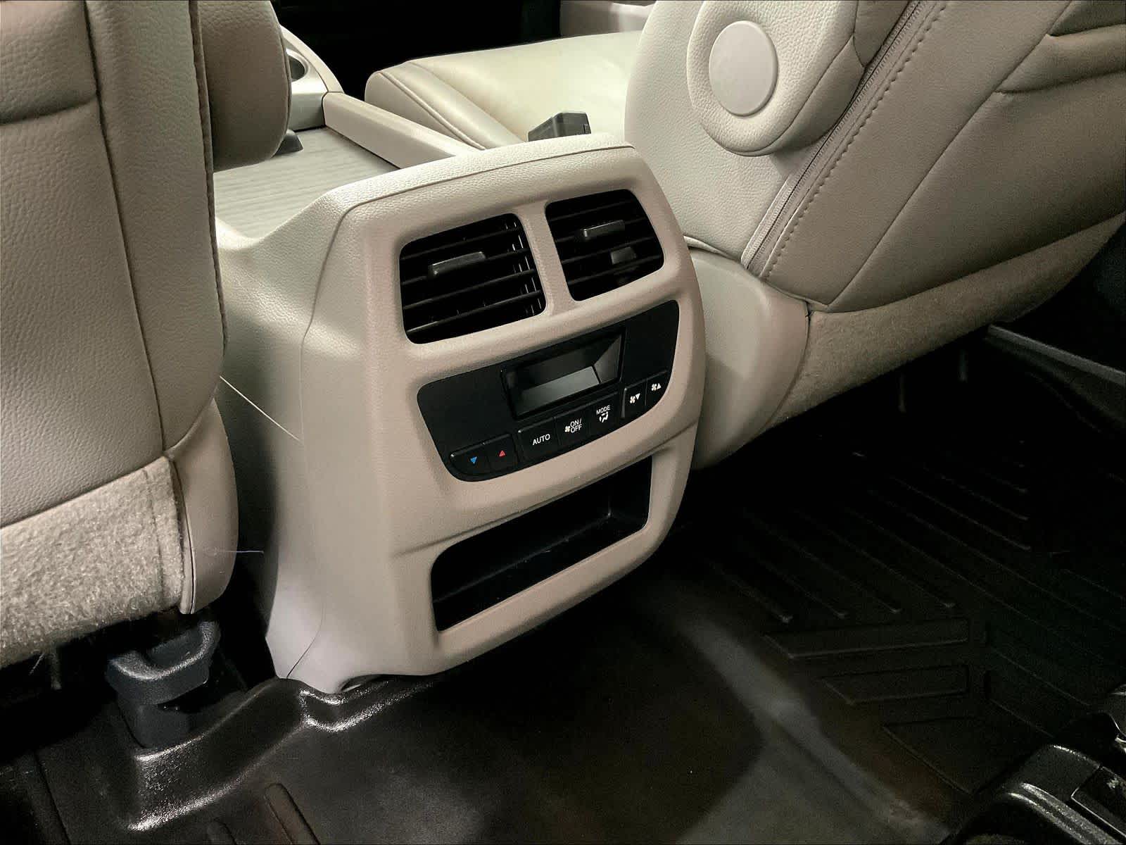 2017 Honda Pilot EX-L - Photo 29