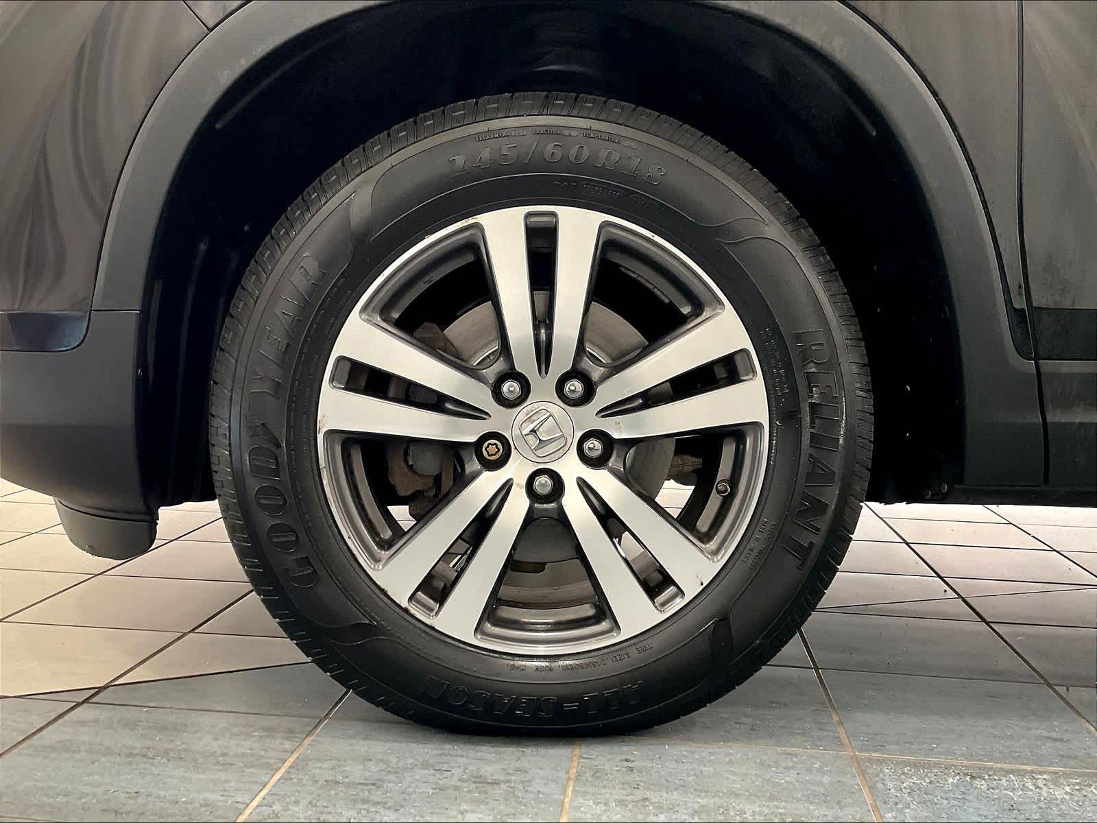 2017 Honda Pilot EX-L - Photo 7