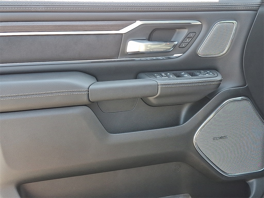 2026 Ram 1500 Laramie - Photo 8