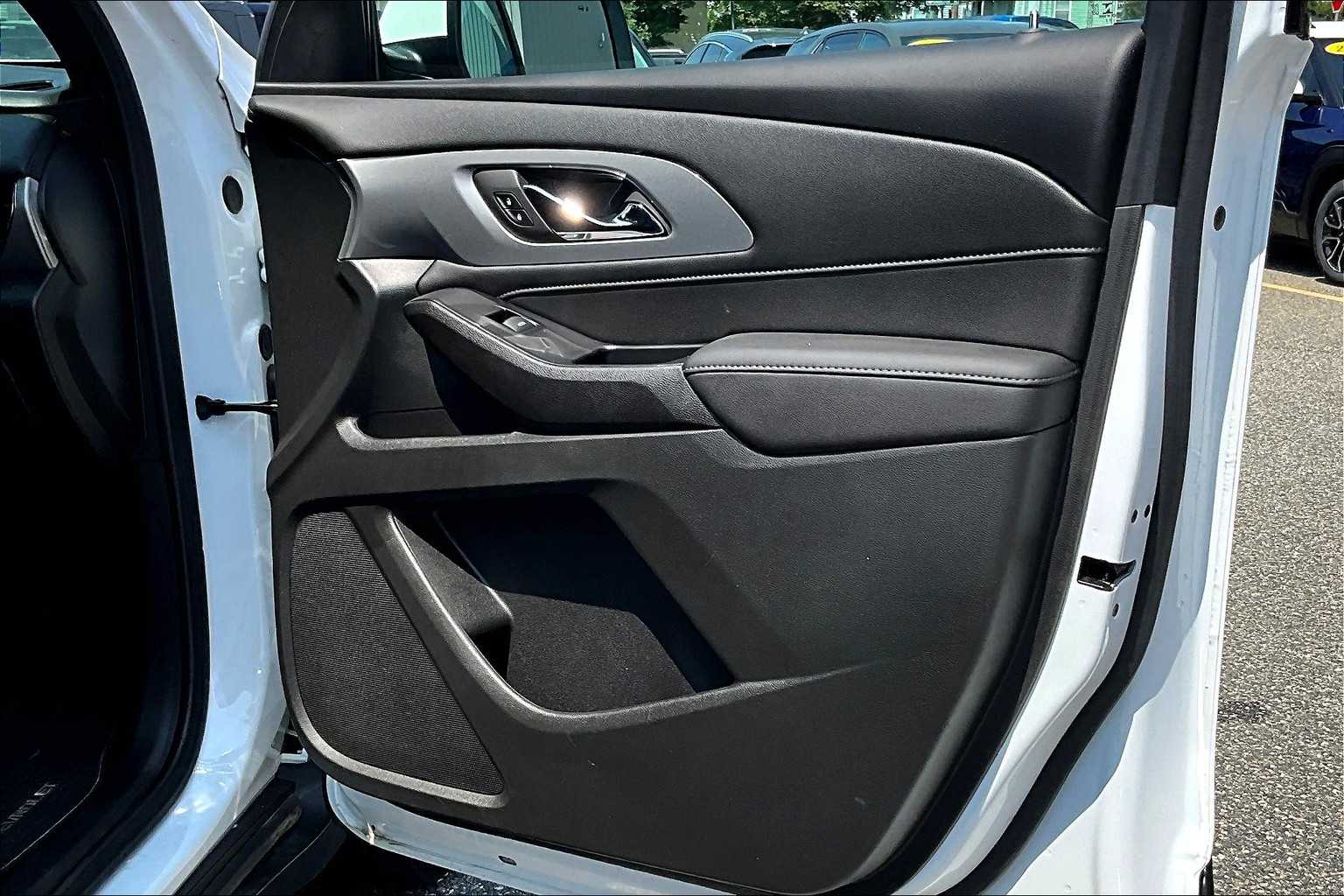 2022 Chevrolet Traverse LT Cloth - Photo 12