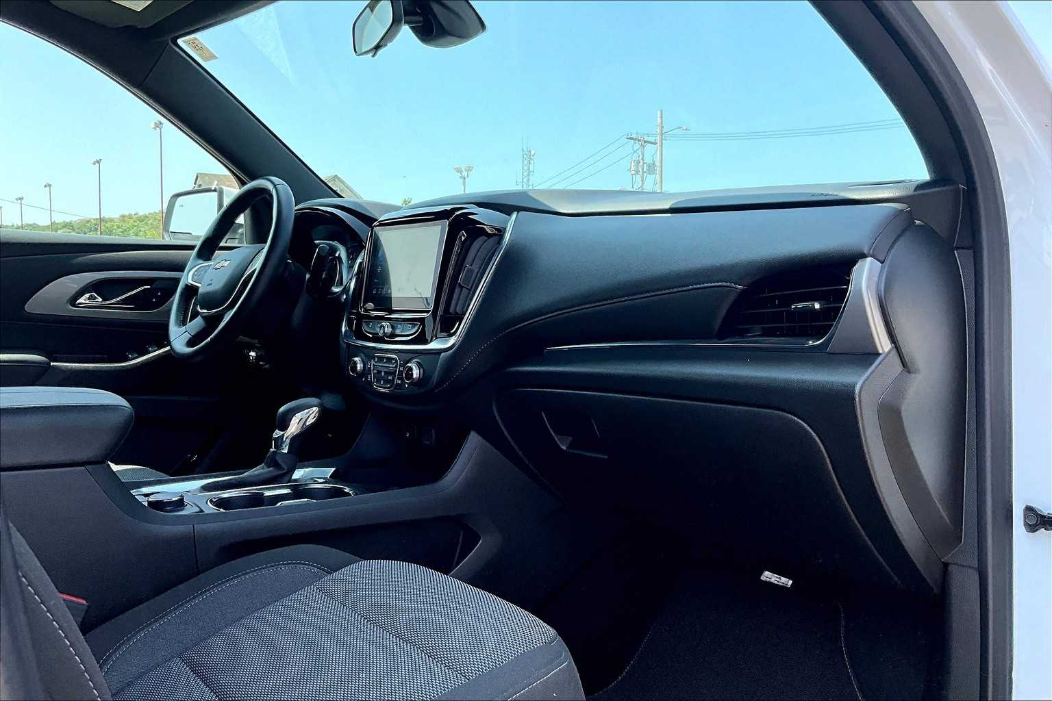 2022 Chevrolet Traverse LT Cloth - Photo 14