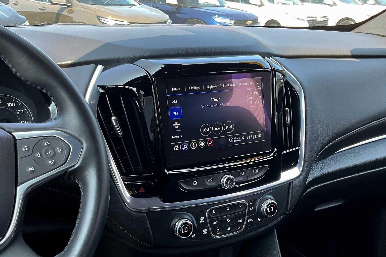 2022 Chevrolet Traverse LT Cloth - Photo 19