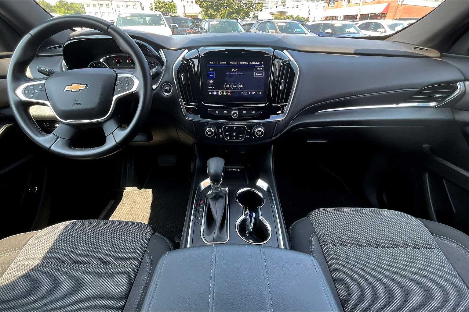 2022 Chevrolet Traverse LT Cloth - Photo 22
