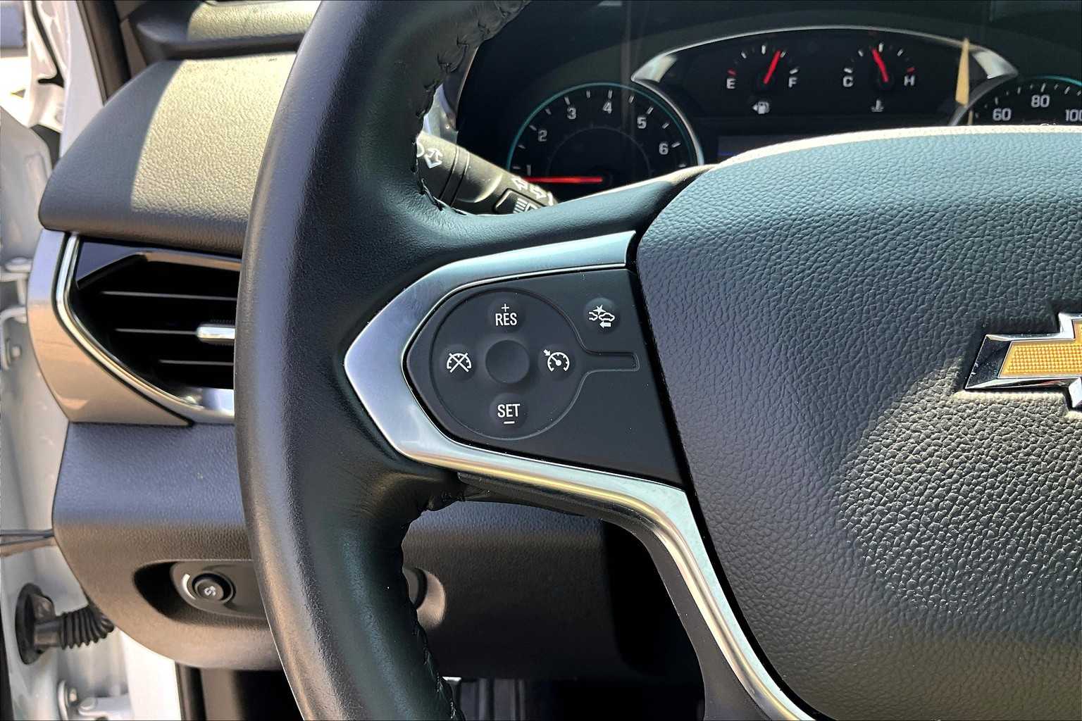 2022 Chevrolet Traverse LT Cloth - Photo 23