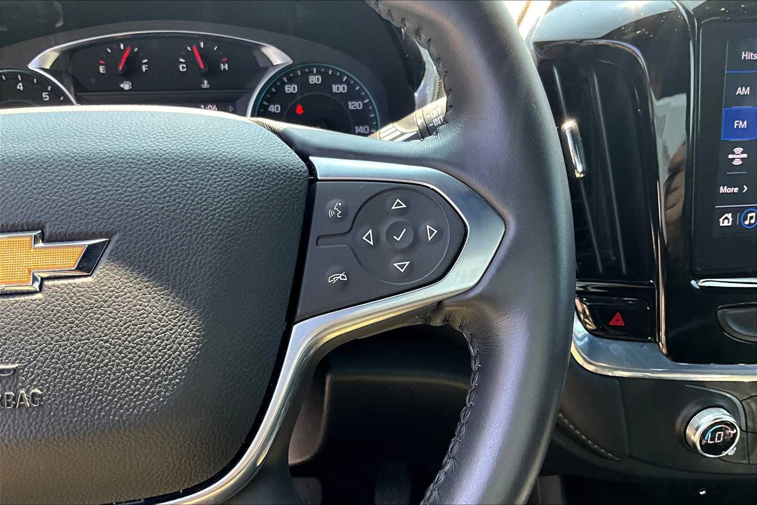2022 Chevrolet Traverse LT Cloth - Photo 24