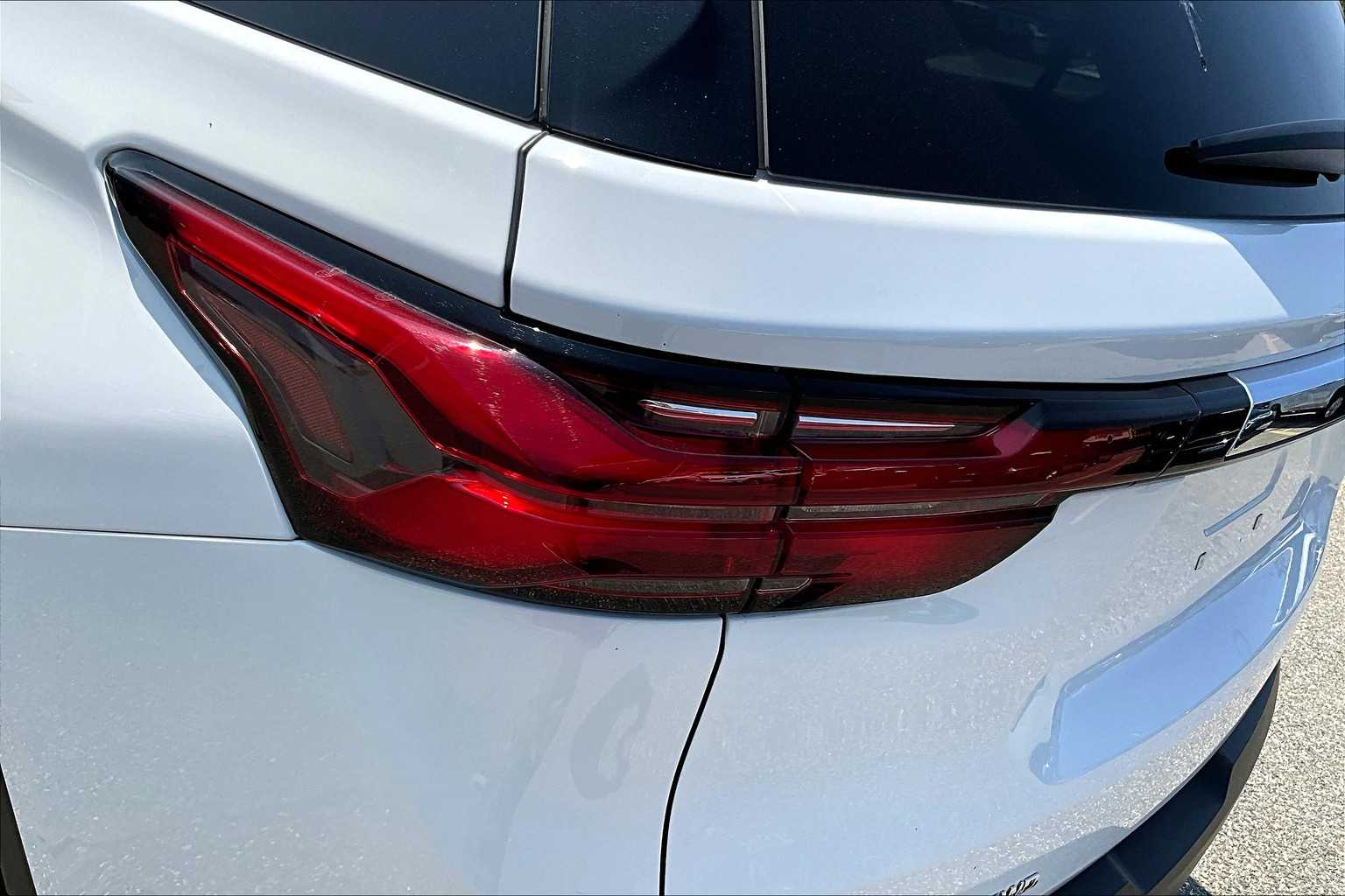 2022 Chevrolet Traverse LT Cloth - Photo 33