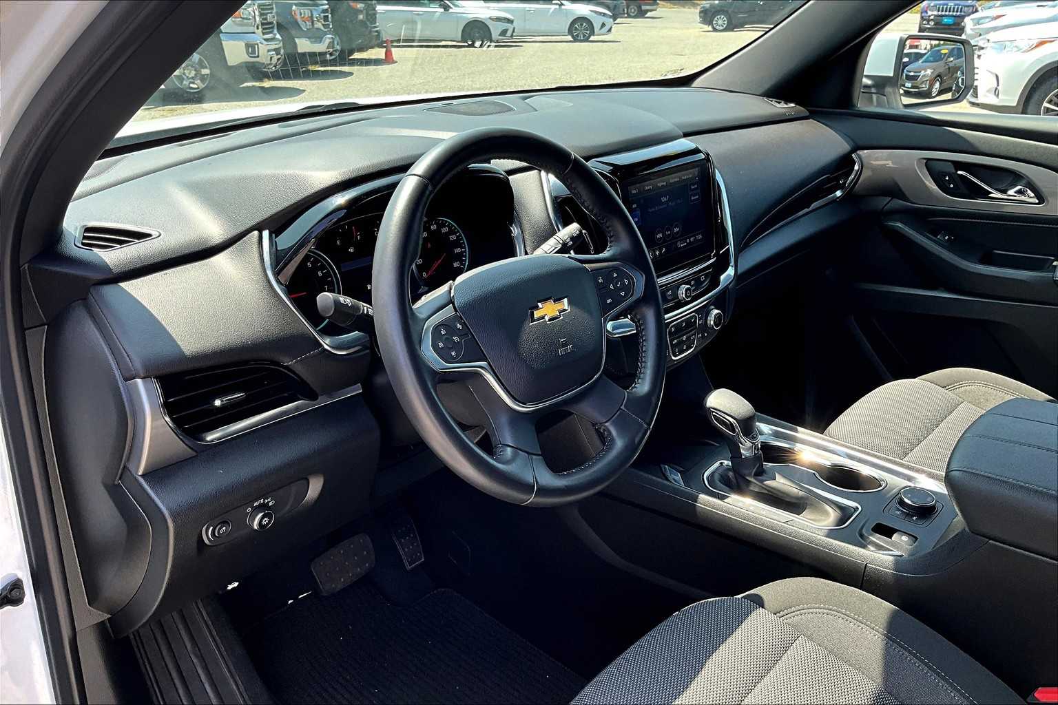 2022 Chevrolet Traverse LT Cloth - Photo 8