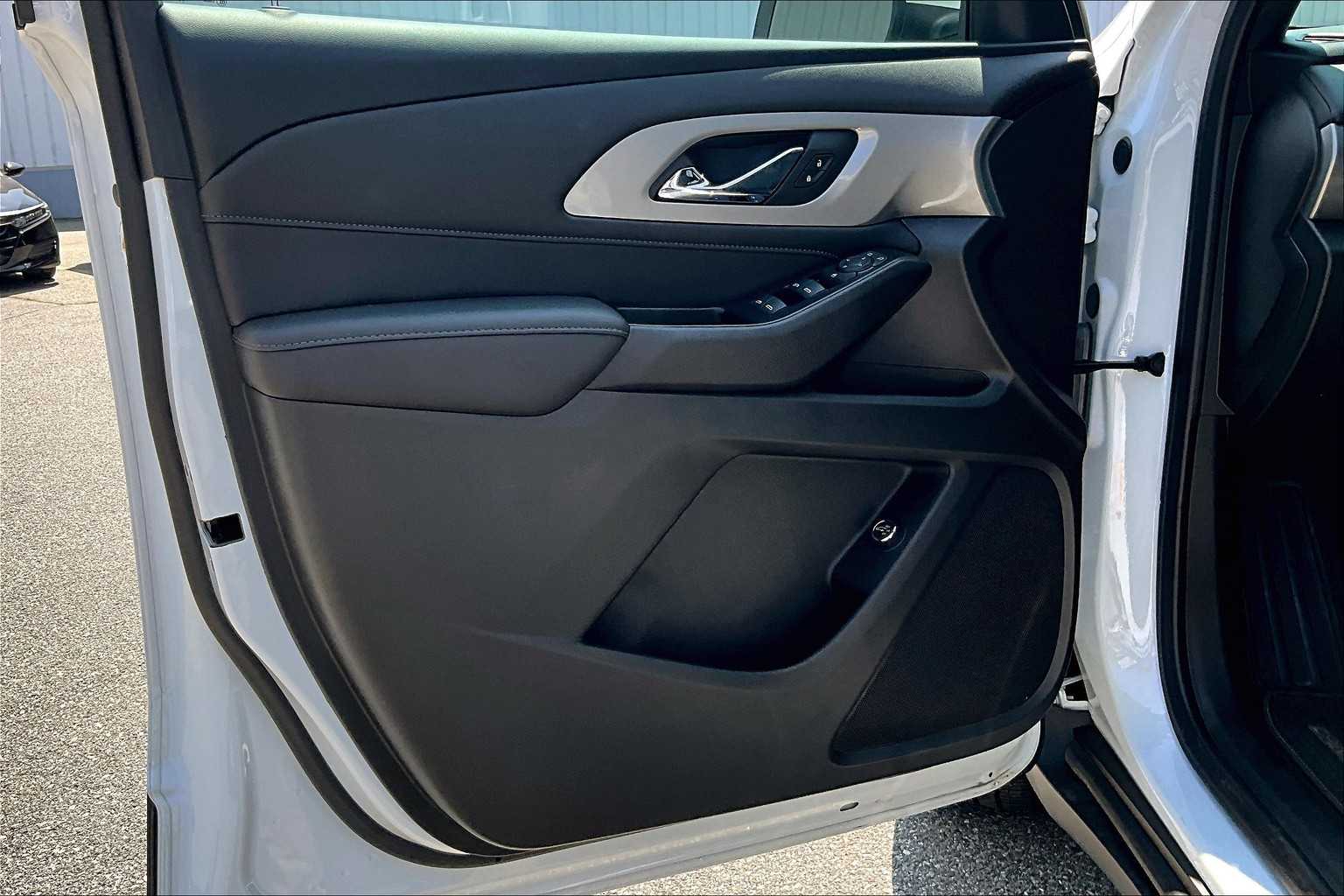 2022 Chevrolet Traverse LT Cloth - Photo 9