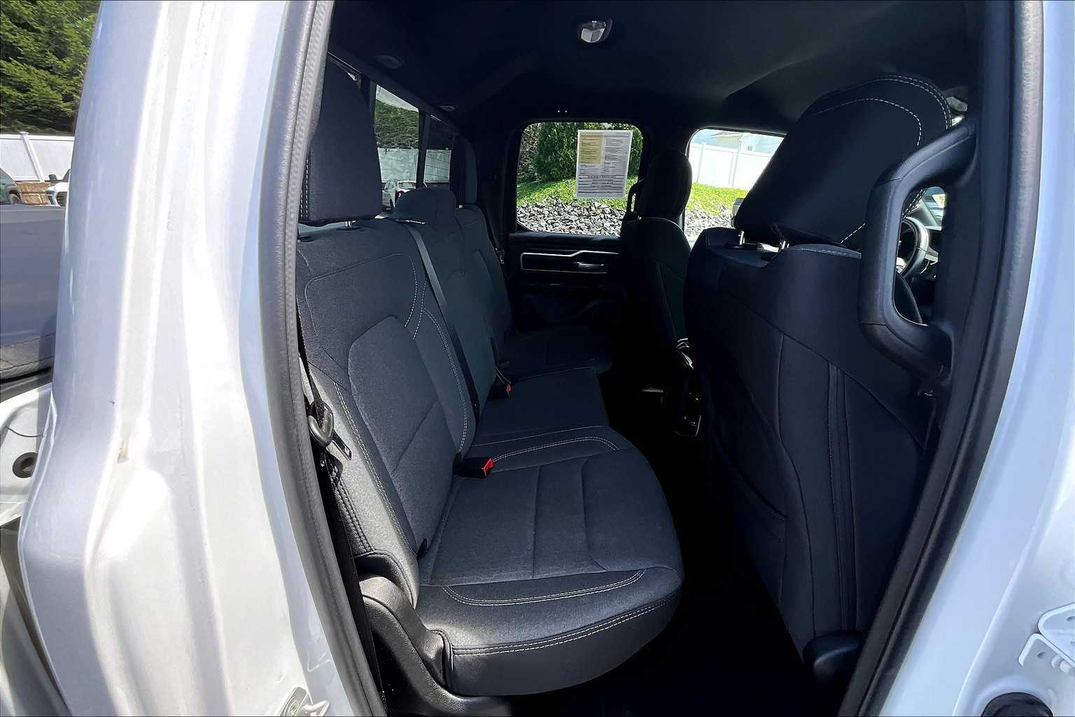 2022 Ram 1500 Big Horn - Photo 16