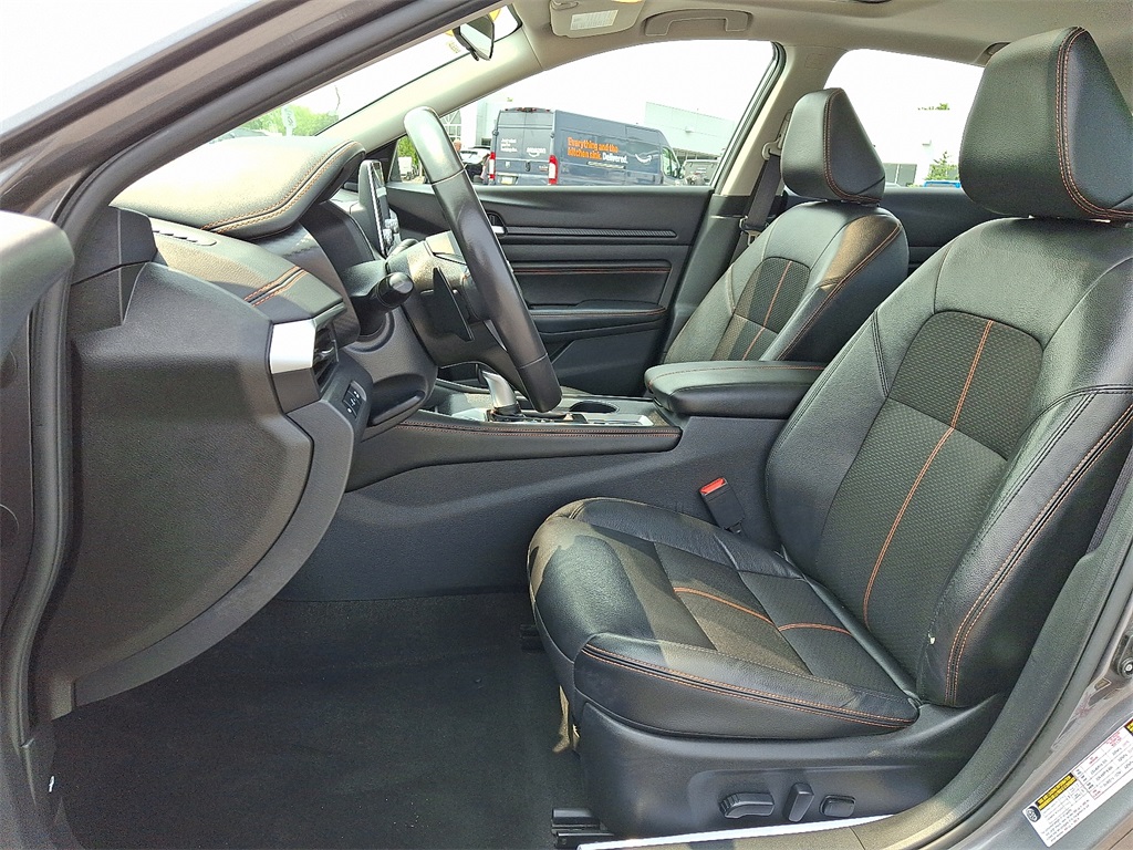 2022 Nissan Altima 2.5 SR - Photo 15