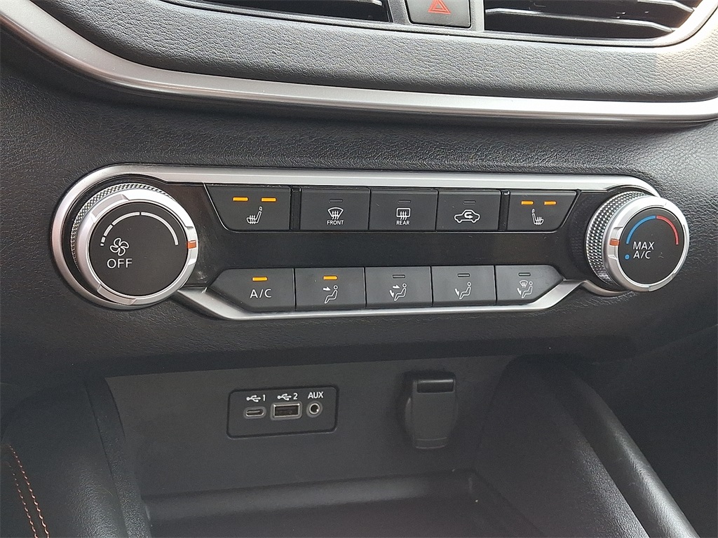 2022 Nissan Altima 2.5 SR - Photo 18