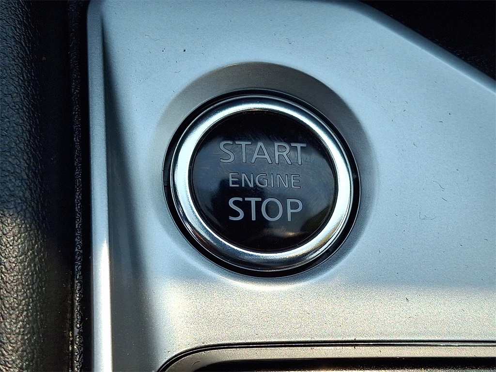 2022 Nissan Altima 2.5 SR - Photo 23