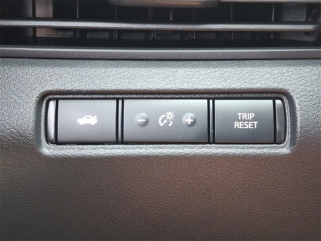 2022 Nissan Altima 2.5 SR - Photo 24