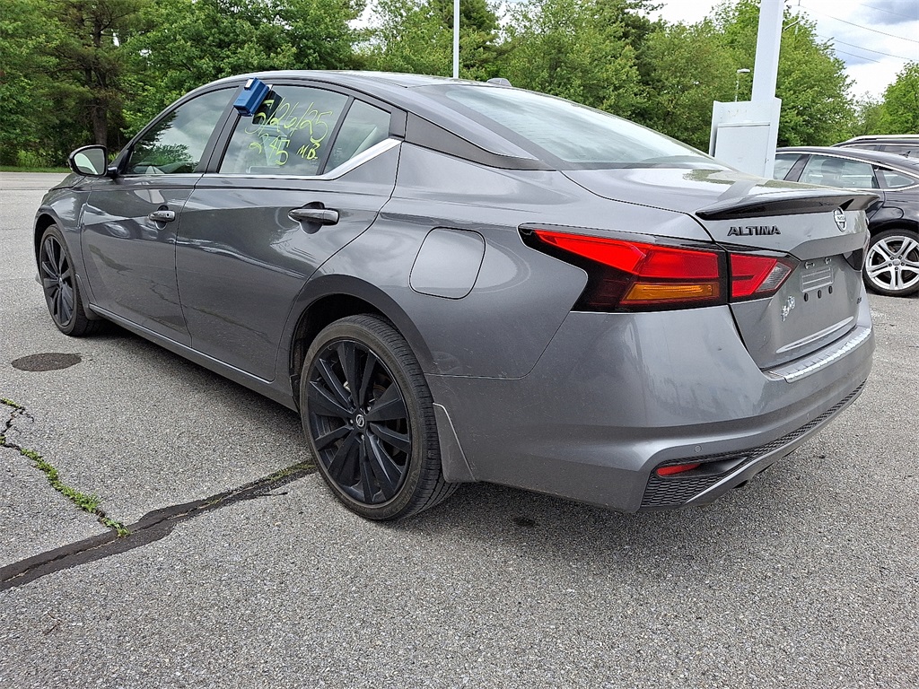 2022 Nissan Altima 2.5 SR - Photo 4