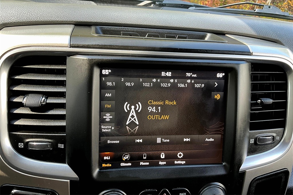 2019 Ram 1500 Classic Warlock - Photo 18
