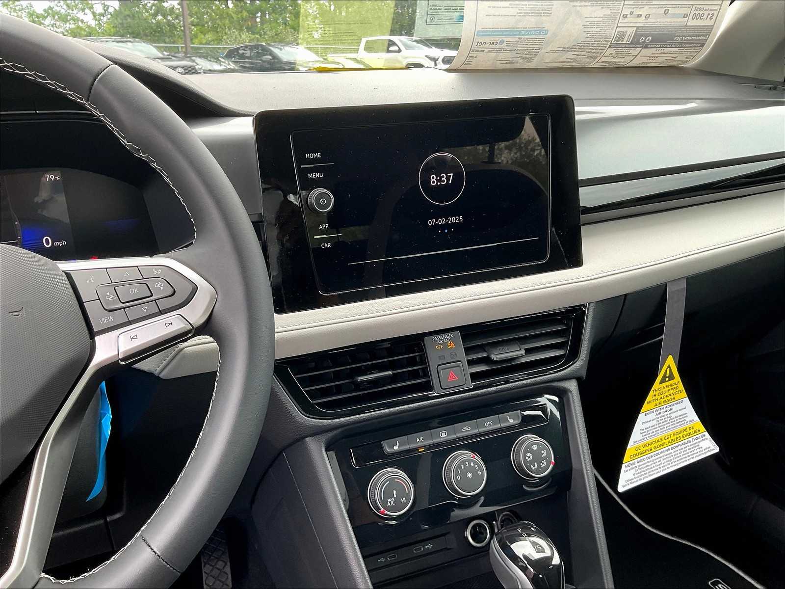 2025 Volkswagen Taos S - Photo 13