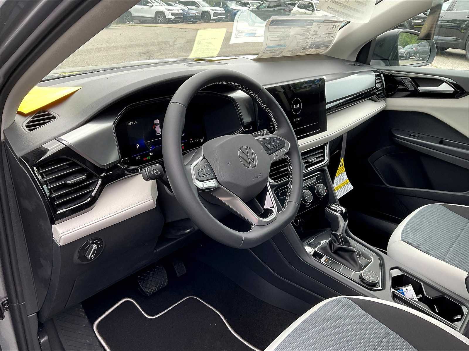 2025 Volkswagen Taos S - Photo 9
