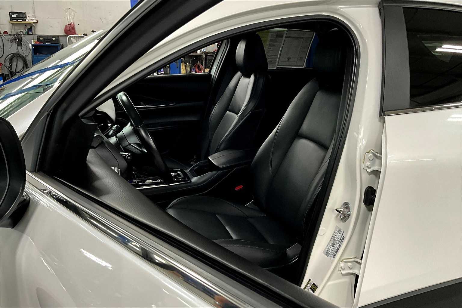 2023 Mazda CX-30 2.5 S Preferred Package - Photo 10