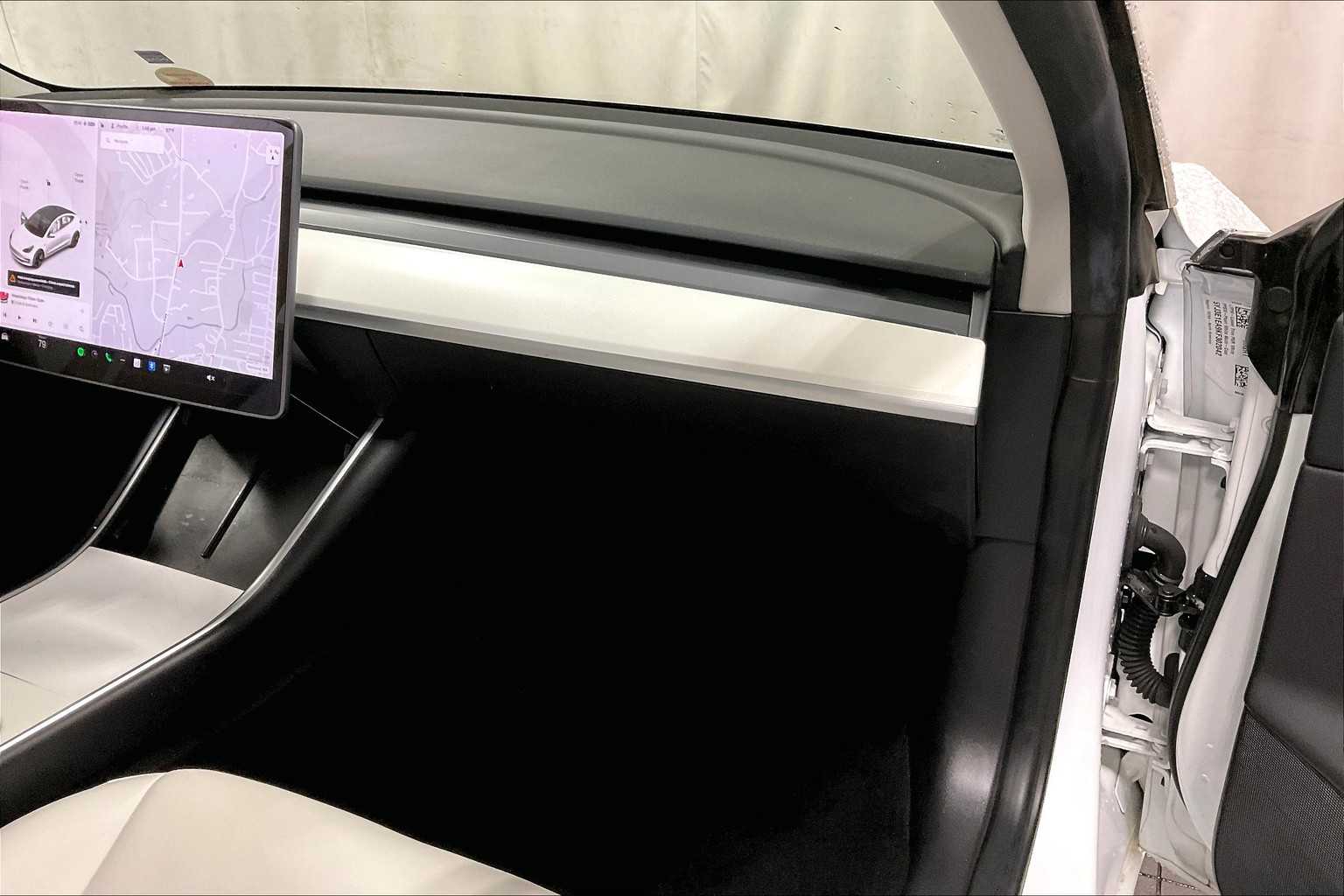 2019 Tesla Model 3 Standard Range Plus - Photo 13