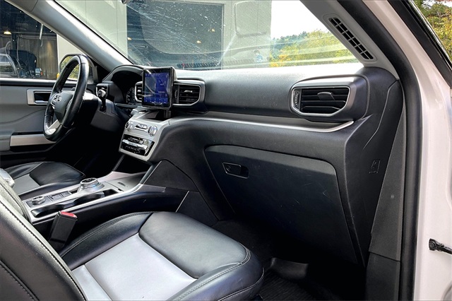 2022 Ford Explorer XLT - Photo 17