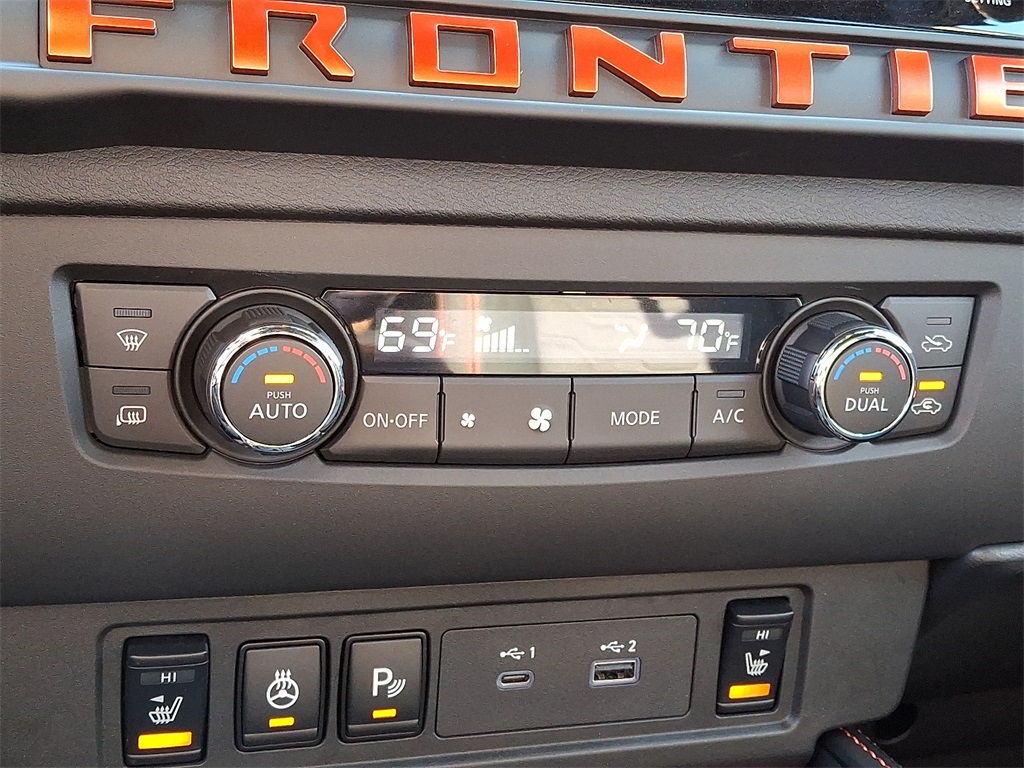 2026 Nissan Frontier PRO-4X - Photo 11