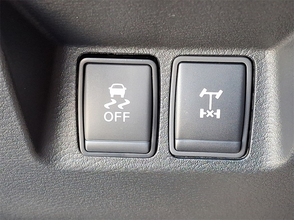 2026 Nissan Frontier PRO-4X - Photo 18