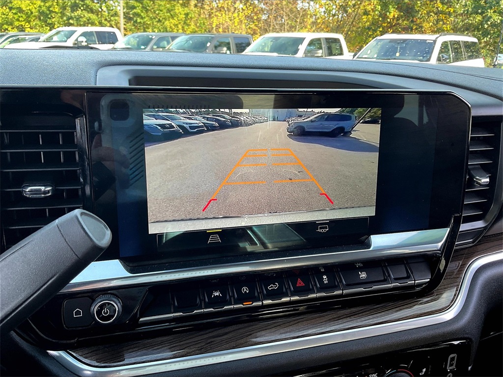 2024 Chevrolet Silverado 1500 LT - Photo 18