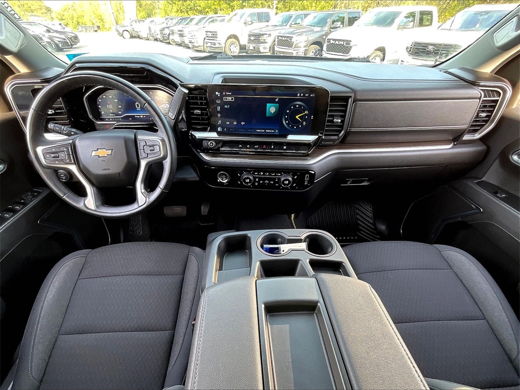 2024 Chevrolet Silverado 1500 LT - Photo 20