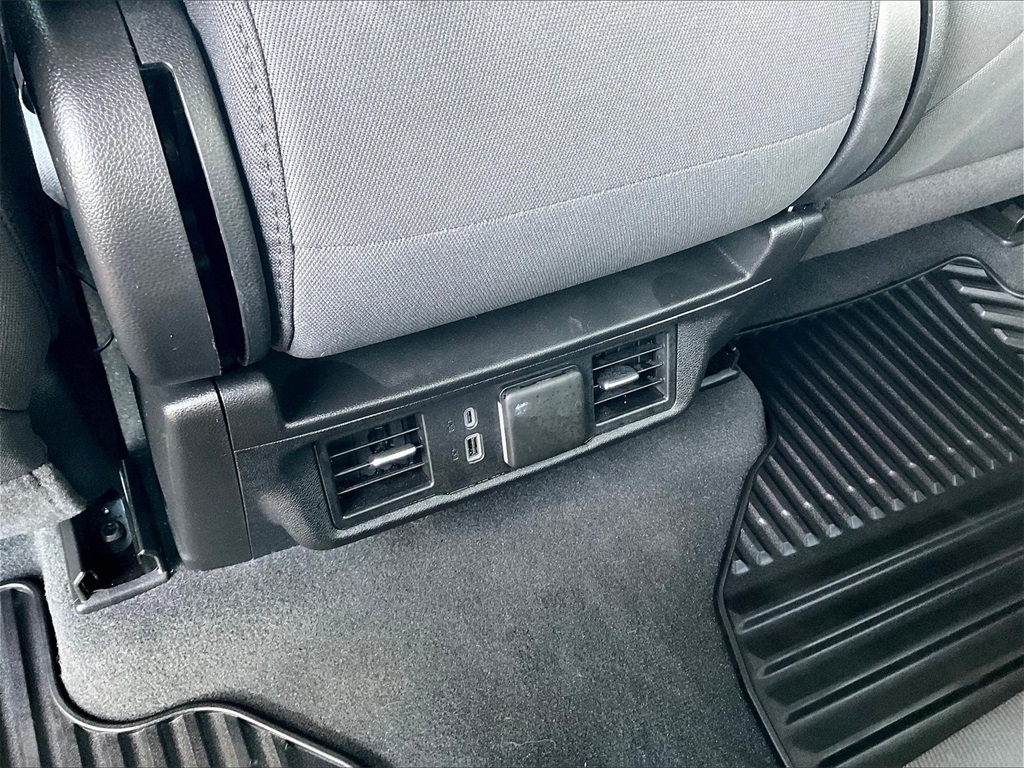 2024 Chevrolet Silverado 1500 LT - Photo 26
