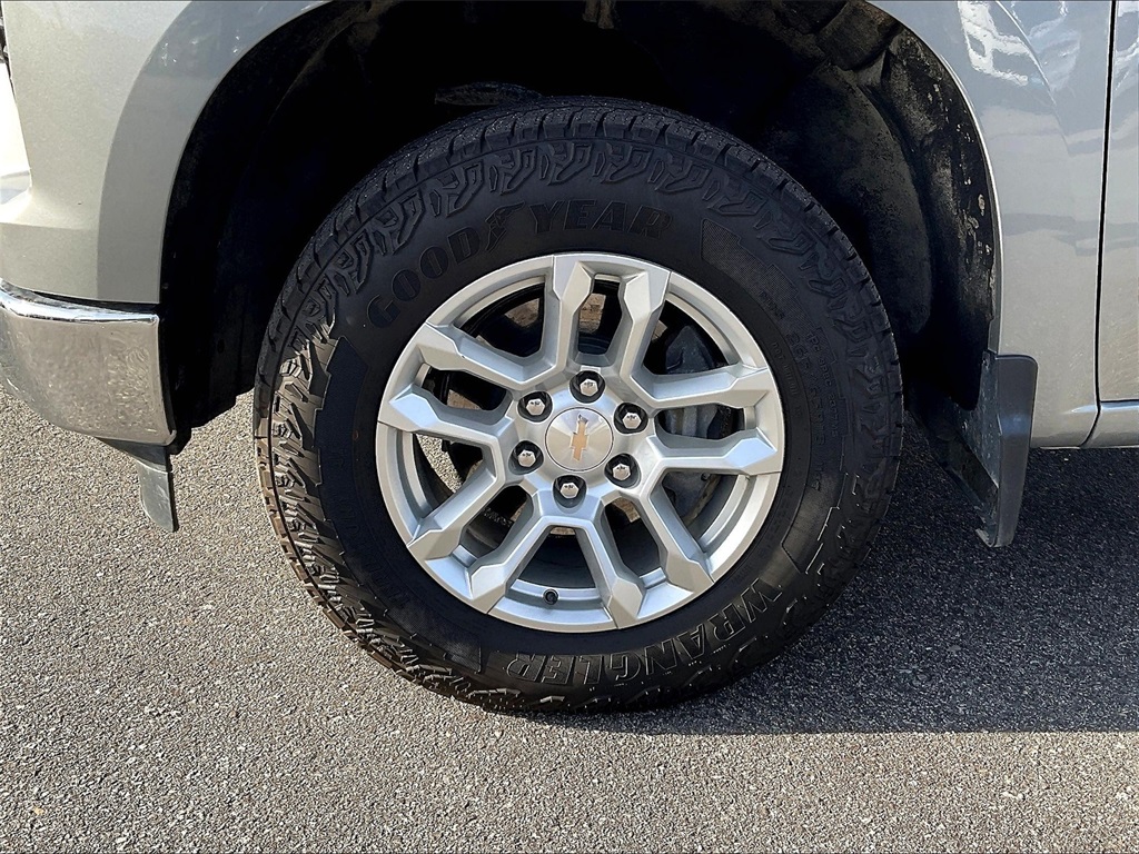 2024 Chevrolet Silverado 1500 LT - Photo 7
