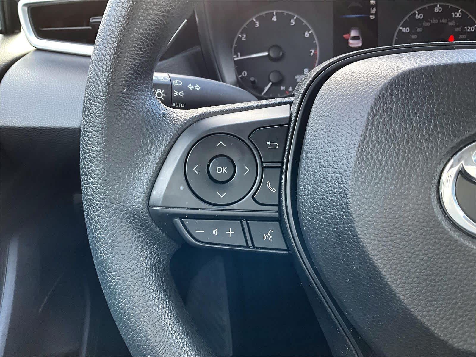 2023 Toyota Corolla LE - Photo 23