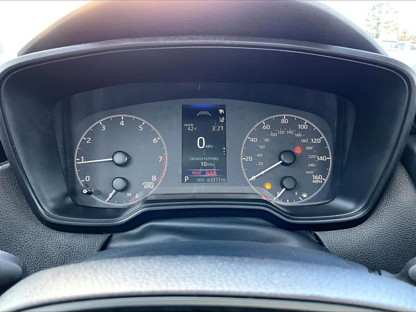 2023 Toyota Corolla LE - Photo 25